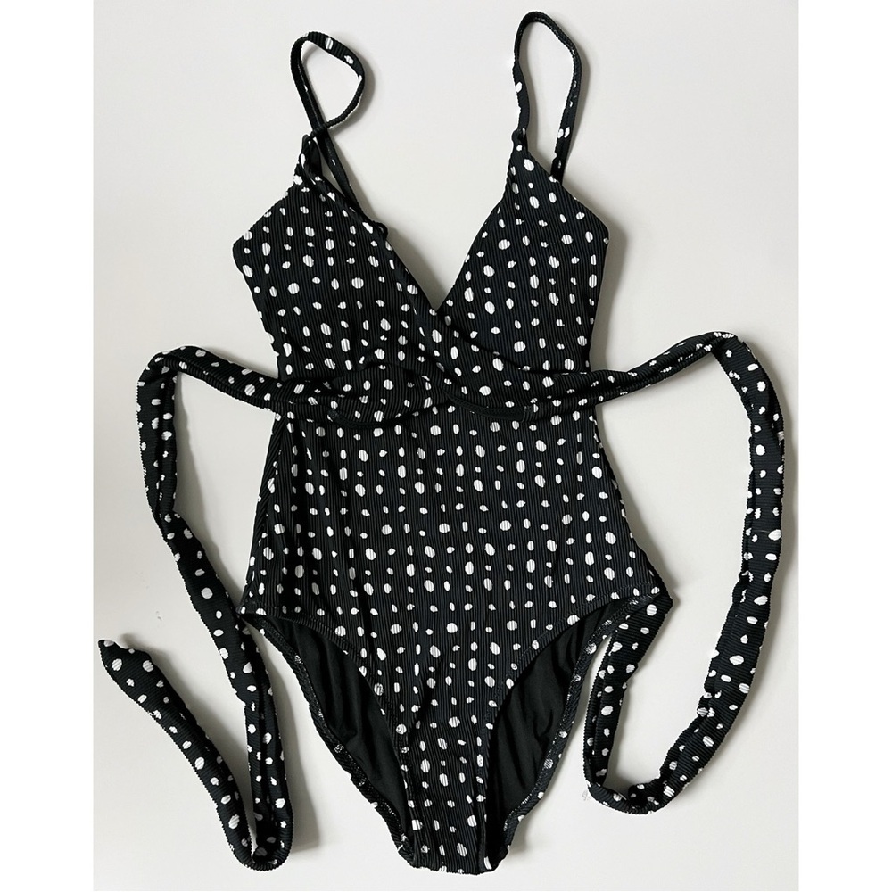 Aerie • NWT Black and White Polka Dot Wrap Swimsuit